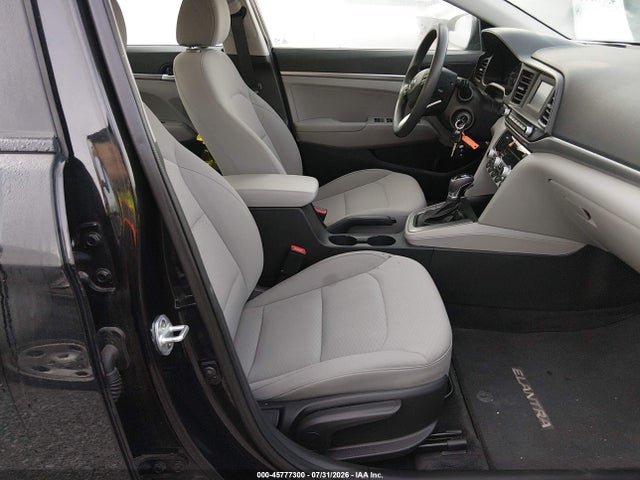 2020 Hyundai Elantra Se მანქანა იყიდება აუქციონზე, vin: 5NPD74LF1LH607424, აუქციონის ნომერი: 45777300
