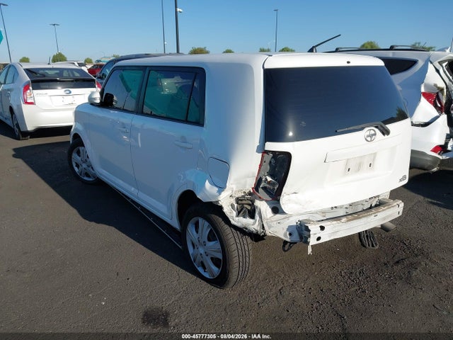 JTLZE4FEXFJ066792 Scion XB