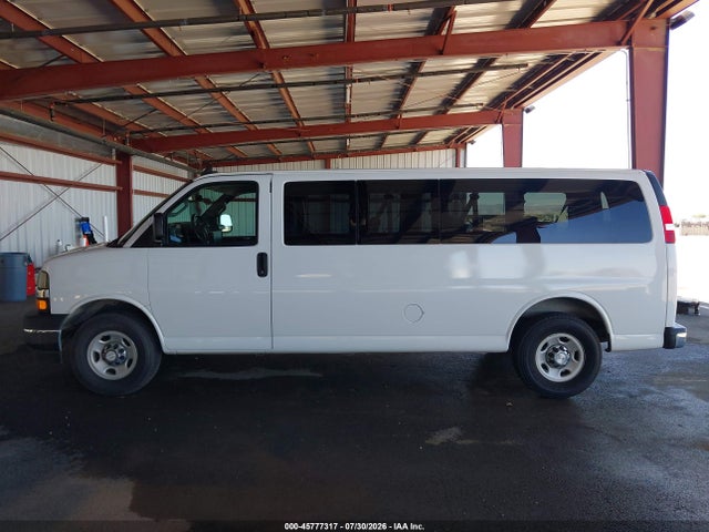 Chevrolet Express 3500 Lt 2017 1GAZGPFF9H1272987 Image 16