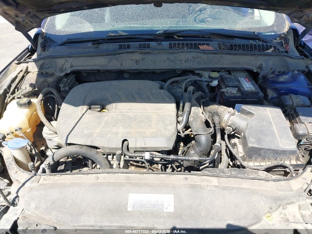 1FA6P0HD7F5131490 Ford FUSION SE