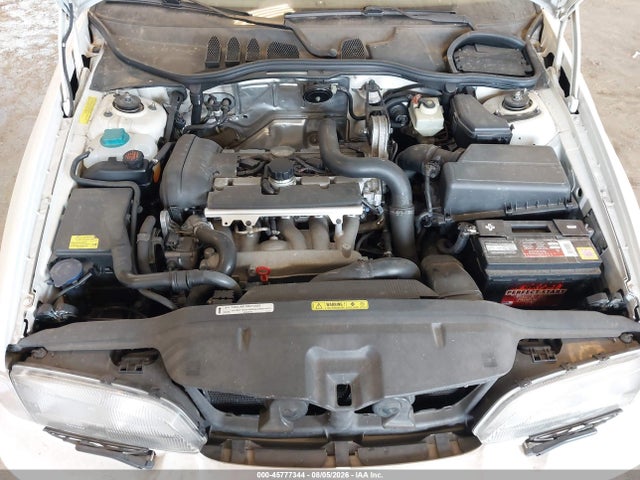 45777344 :رقم المزاد ، YV1NC53D91J017491 vin ، 2001 Volvo C70 Ht مزاد بيع