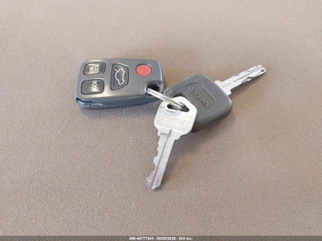 45777344 :رقم المزاد ، YV1NC53D91J017491 vin ، 2001 Volvo C70 Ht مزاد بيع
