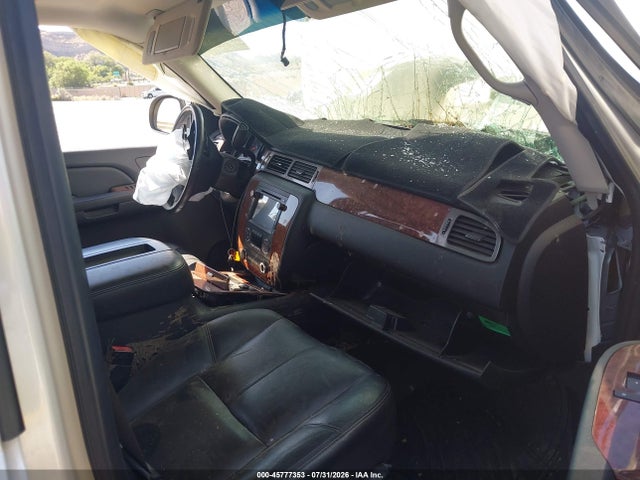 Продаж на аукціоні авто 2008 Chevrolet Tahoe Ltz, vin: 1GNFC13018R197701, номер лоту: 45777353
