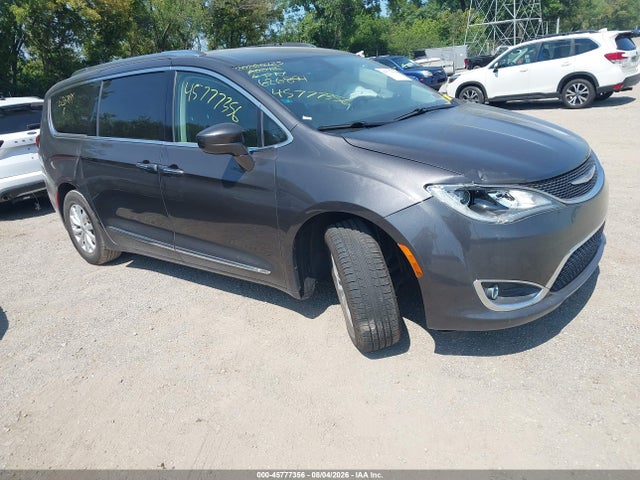 Aukcja sprzedaży 2019 Chrysler Pacifica Touring L, vin: 2C4RC1BG2KR626897, numer aukcji: 45777356