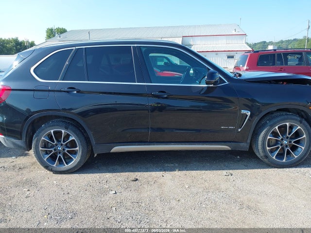Продаж на аукціоні авто 2017 Bmw X5 Xdrive35i, vin: 5UXKR0C33H0X82356, номер лоту: 45777372