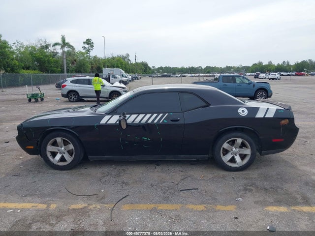 2013 Dodge Challenger Sxt მანქანა იყიდება აუქციონზე, vin: 2C3CDYAG1DH615884, აუქციონის ნომერი: 45777378