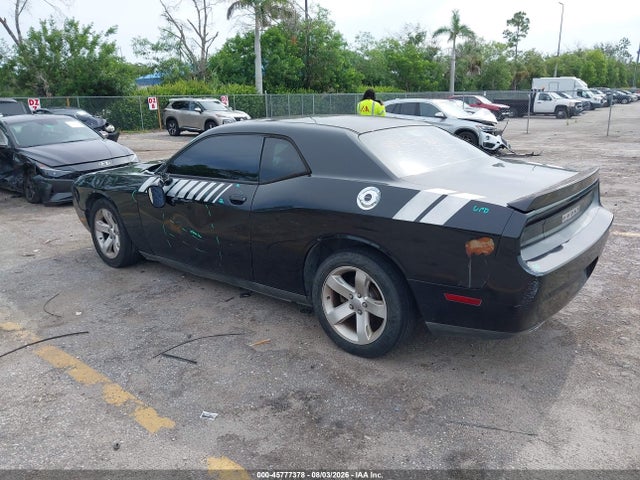 2013 Dodge Challenger Sxt მანქანა იყიდება აუქციონზე, vin: 2C3CDYAG1DH615884, აუქციონის ნომერი: 45777378