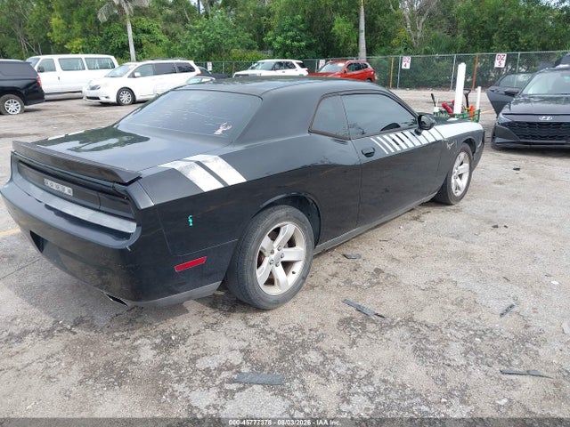 2013 Dodge Challenger Sxt მანქანა იყიდება აუქციონზე, vin: 2C3CDYAG1DH615884, აუქციონის ნომერი: 45777378