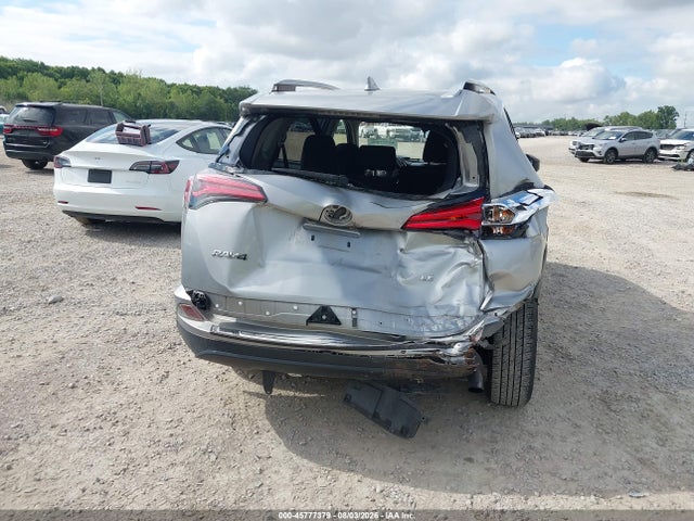 2018 Toyota Rav4 Le მანქანა იყიდება აუქციონზე, vin: JTMZFREV4JJ167729, აუქციონის ნომერი: 45777379