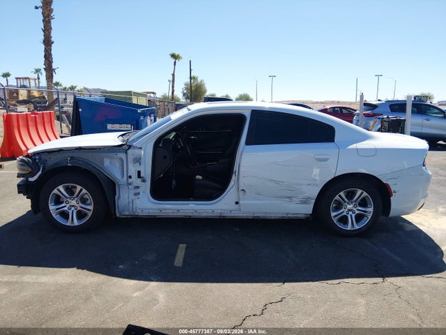 2C3CDXBG0NH109862 Dodge Charger Sxt Rwd