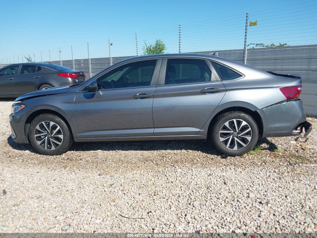 Продажа на аукционе авто 2025 Volkswagen Jetta 1.5t S, vin: 3VW5X7BU7SM102600, номер лота: 45777410
