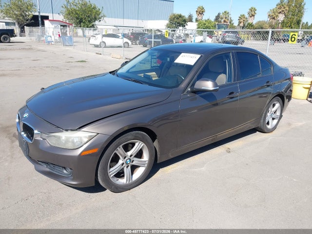 45777423 :رقم المزاد ، WBA3C1G53DNR46403 vin ، 2013 Bmw 328i مزاد بيع