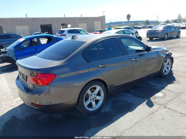 45777423 :رقم المزاد ، WBA3C1G53DNR46403 vin ، 2013 Bmw 328i مزاد بيع