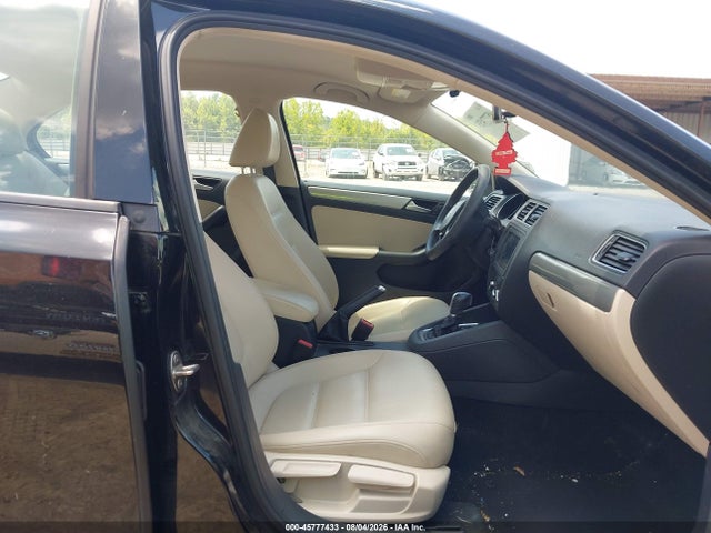 45777433 :رقم المزاد ، 3VWDB7AJ9JM209647 vin ، 2018 Volkswagen Jetta 1.4t Se/1.4t Wolfsburg Edition مزاد بيع