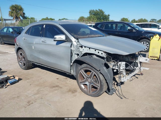 45777447 :رقم المزاد ، WDCTG4GB9FJ089913 vin ، 2015 Mercedes-benz Gla 250 4matic مزاد بيع