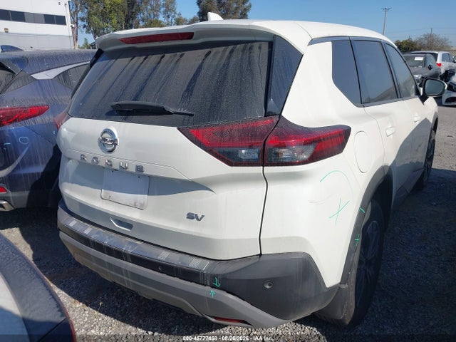 JN8AT3BA3MW014467 Nissan Rogue Sv Fwd