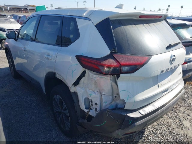 JN8AT3BA3MW014467 Nissan Rogue Sv Fwd