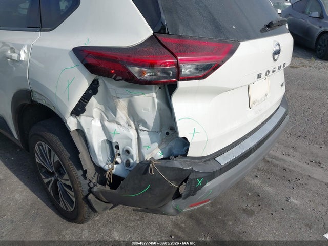 JN8AT3BA3MW014467 Nissan Rogue Sv Fwd