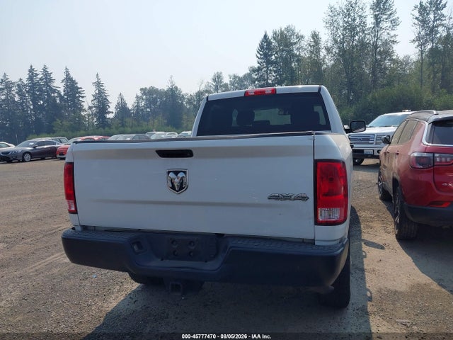 45777470 :رقم المزاد ، 3C6TR5CT2JG278506 vin ، 2018 Ram 2500 Tradesman  4x4 6'4 Box مزاد بيع