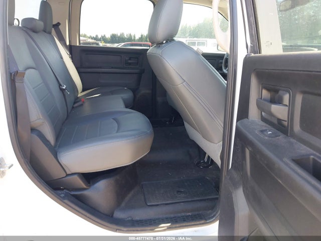 45777470 :رقم المزاد ، 3C6TR5CT2JG278506 vin ، 2018 Ram 2500 Tradesman  4x4 6'4 Box مزاد بيع