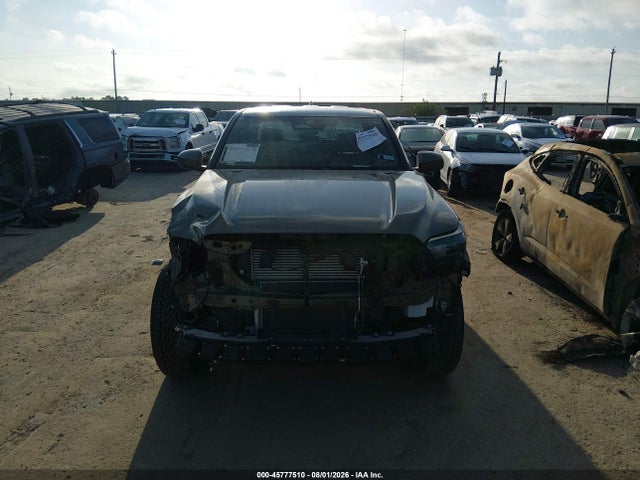 2025 Toyota Tacoma Trd Off Road მანქანა იყიდება აუქციონზე, vin: 3TMLB5JN3SM125346, აუქციონის ნომერი: 45777510