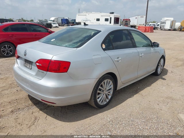 45777522 :رقم المزاد ، 3VWLX7AJ6BM333857 vin ، 2011 Volkswagen Jetta 2.5l Sel مزاد بيع