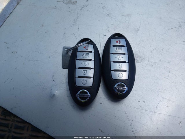 JN8AT2MT7JW467737 Nissan Rogue Sl