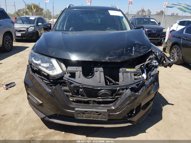 JN8AT2MT7JW467737 Nissan Rogue Sl