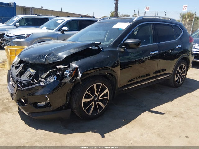 JN8AT2MT7JW467737 Nissan Rogue Sl