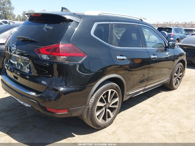 JN8AT2MT7JW467737 Nissan Rogue Sl