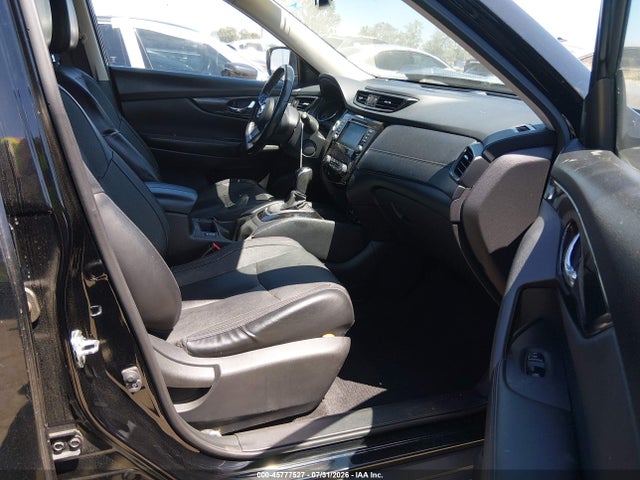 JN8AT2MT7JW467737 Nissan Rogue Sl