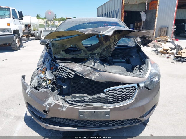 2015 Kia Forte Lx მანქანა იყიდება აუქციონზე, vin: KNAFX4A69F5333015, აუქციონის ნომერი: 45777533