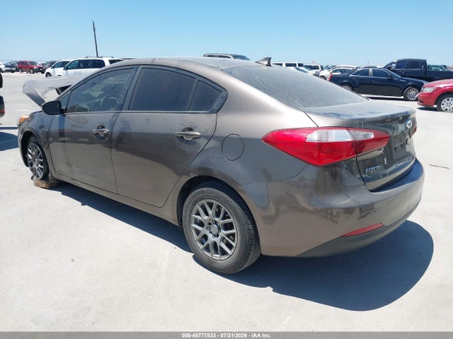2015 Kia Forte Lx მანქანა იყიდება აუქციონზე, vin: KNAFX4A69F5333015, აუქციონის ნომერი: 45777533