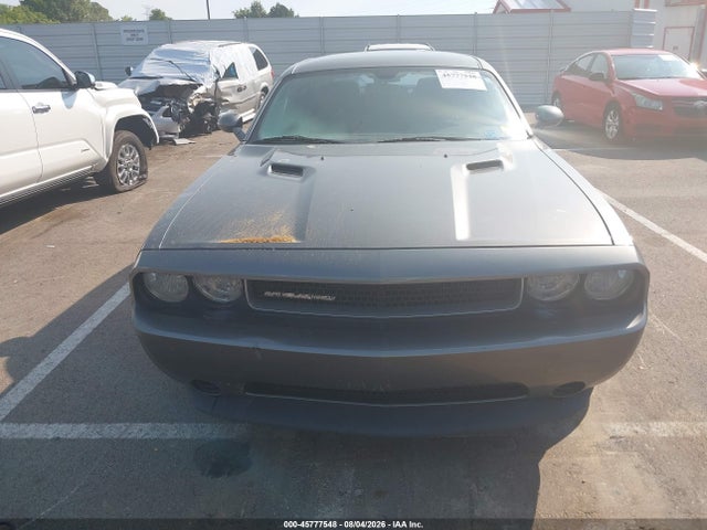 45777548 :رقم المزاد ، 2C3CDYAG8CH262204 vin ، 2012 Dodge Challenger Sxt مزاد بيع