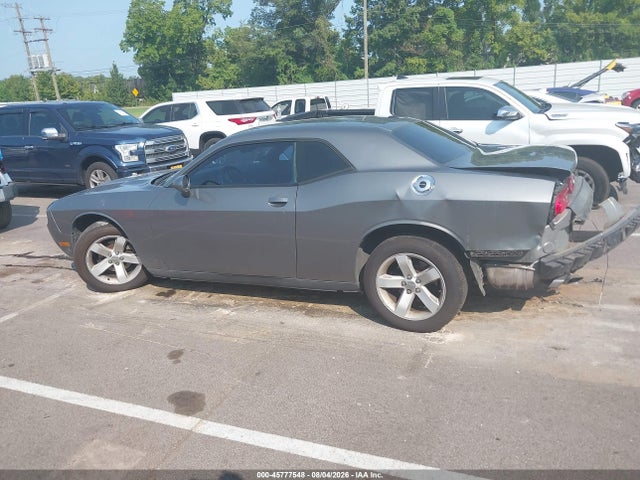 45777548 :رقم المزاد ، 2C3CDYAG8CH262204 vin ، 2012 Dodge Challenger Sxt مزاد بيع