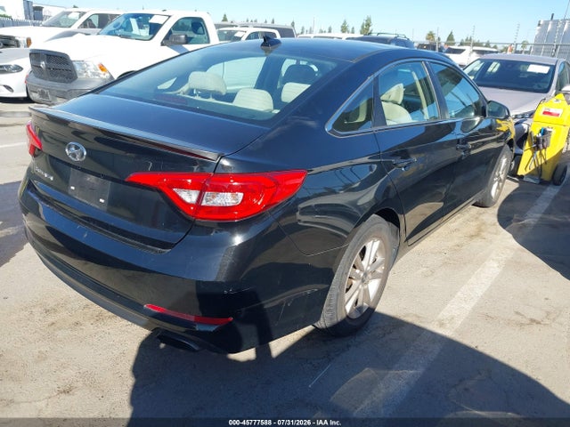 Hyundai SONATA SE 2016 5NPE24AFXGH398230 Image 4
