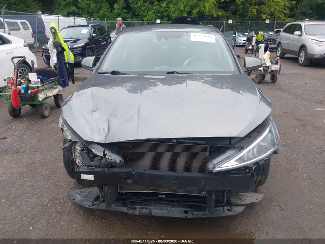2019 Hyundai Elantra Sel მანქანა იყიდება აუქციონზე, vin: 5NPD84LF9KH421822, აუქციონის ნომერი: 45777624