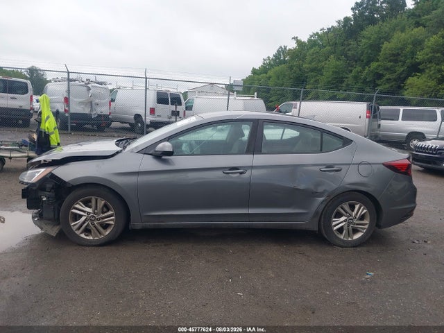 2019 Hyundai Elantra Sel მანქანა იყიდება აუქციონზე, vin: 5NPD84LF9KH421822, აუქციონის ნომერი: 45777624