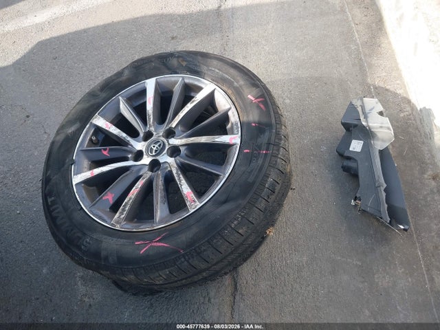 2018 Toyota Highlander Xle მანქანა იყიდება აუქციონზე, vin: 5TDJZRFH1JS845370, აუქციონის ნომერი: 45777639