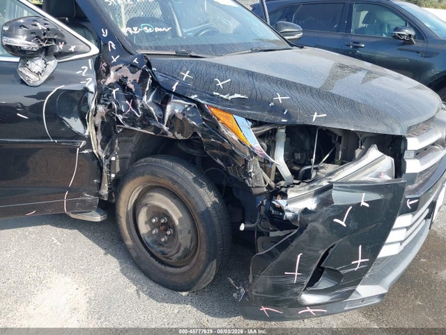 2018 Toyota Highlander Xle მანქანა იყიდება აუქციონზე, vin: 5TDJZRFH1JS845370, აუქციონის ნომერი: 45777639