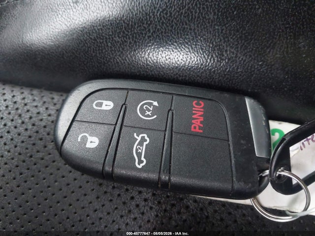45777647 :رقم المزاد ، 1C4RJFAG6KC702196 vin ، 2019 Jeep Grand Cherokee Altitude 4x4 مزاد بيع