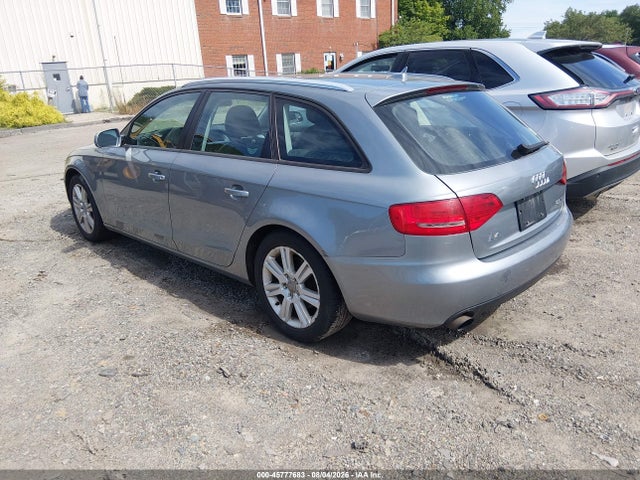 Продаж на аукціоні авто 2011 Audi A4 2.0t Premium, vin: WAUSFAFL0BA016885, номер лоту: 45777683