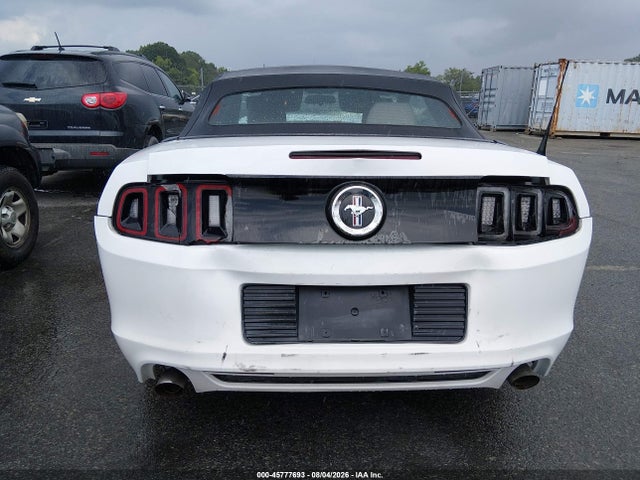 2014 Ford Mustang V6 მანქანა იყიდება აუქციონზე, vin: 1ZVBP8EM5E5293173, აუქციონის ნომერი: 45777693