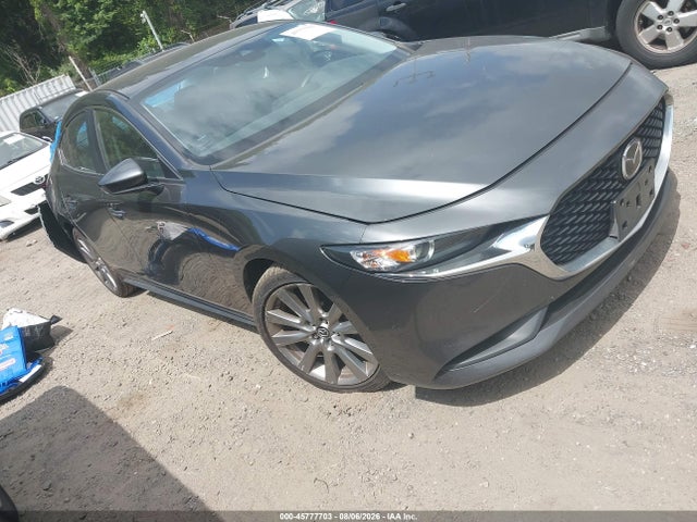 45777703 :رقم المزاد ، 3MZBPABL5NM315105 vin ، 2022 Mazda Mazda3 Select مزاد بيع