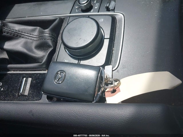 45777703 :رقم المزاد ، 3MZBPABL5NM315105 vin ، 2022 Mazda Mazda3 Select مزاد بيع