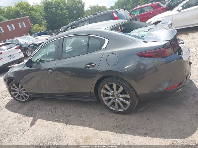 45777703 :رقم المزاد ، 3MZBPABL5NM315105 vin ، 2022 Mazda Mazda3 Select مزاد بيع
