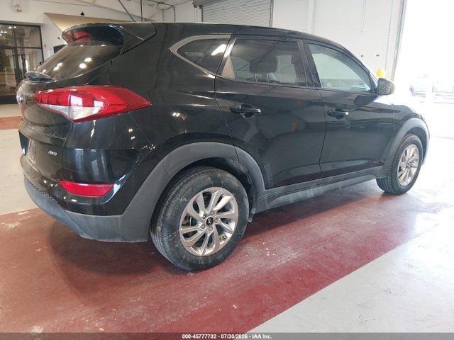Hyundai TUCSON SE 2018 KM8J2CA49JU656141 Image 4