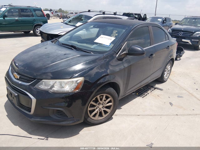 Chevrolet Sonic Lt Auto 2017 1G1JD5SH4H4177253 Image 2