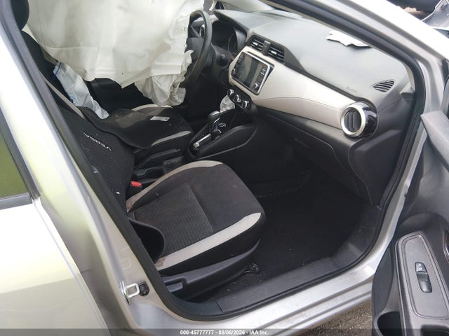 Продажа на аукционе авто 2021 Nissan Versa Sv Xtronic Cvt, vin: 3N1CN8EV2ML815300, номер лота: 45777777
