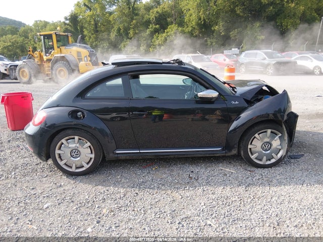 Продажа на аукционе авто 2013 Volkswagen Beetle 2.5l Fender Edition, vin: 3VWJX7AT4DM648734, номер лота: 45777835